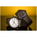 M-WATCH Core 42 Schweizer XL Quartzuhr Tag Datum schwarz