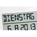 TFA LCD Funk Tisch-Wanduhr mit ausgeschriebenem Wochentag