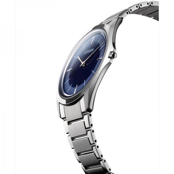 Extra Flache Blaue Citizen Solar Armbanduhr Aus Titan Ar5030 59l