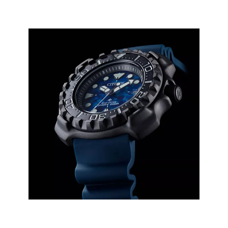 CITIZEN Promaster Eco-Drive Diver Solar Taucheruhr Titan blau