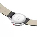MONDAINE Evo2 40 Bahnhofsuhr Big Date Saphirglas