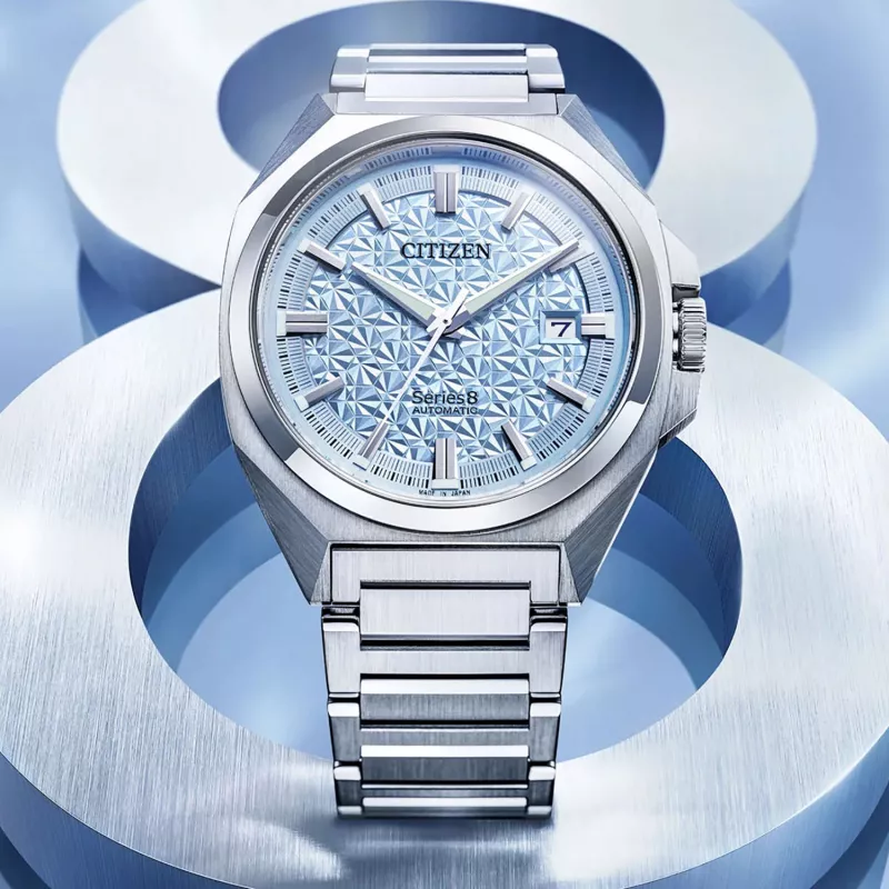 CITIZEN Retro Automatik Uhr Series 8 Sakura eisblau