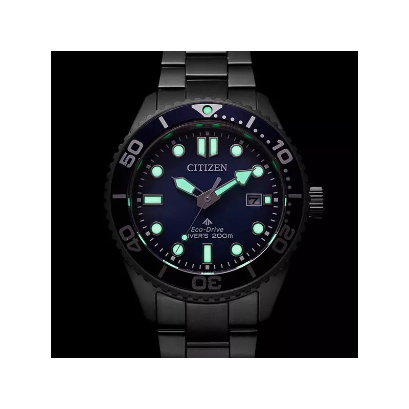 CITIZEN Promaster Eco-Drive Diver Solar Taucheruhr Titan blau