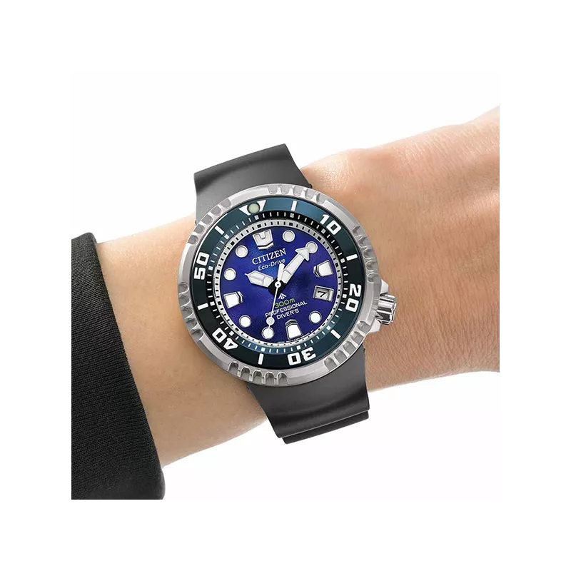 CITIZEN Promaster Eco-Drive Diver Solar Taucheruhr 300m blau