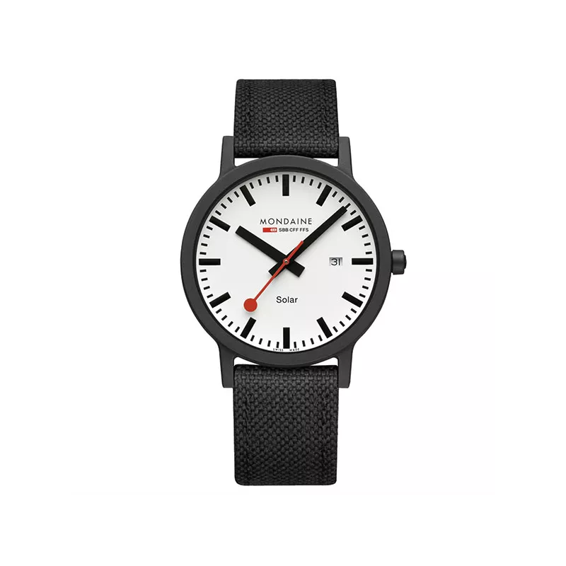 MONDAINE Essence Solar 41 Bahnhofsuhr schwarz