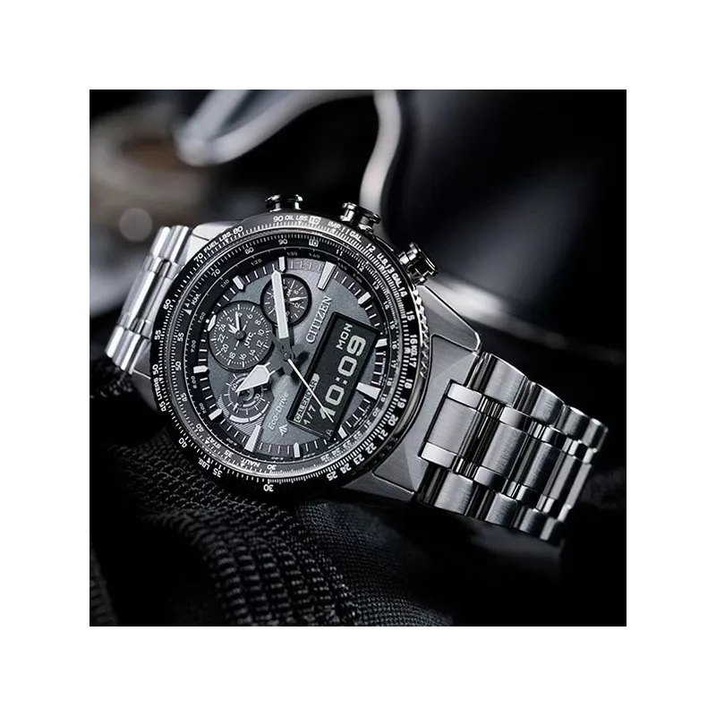 CITIZEN Promaster Sky Solar Digianalog Stahl schwarz