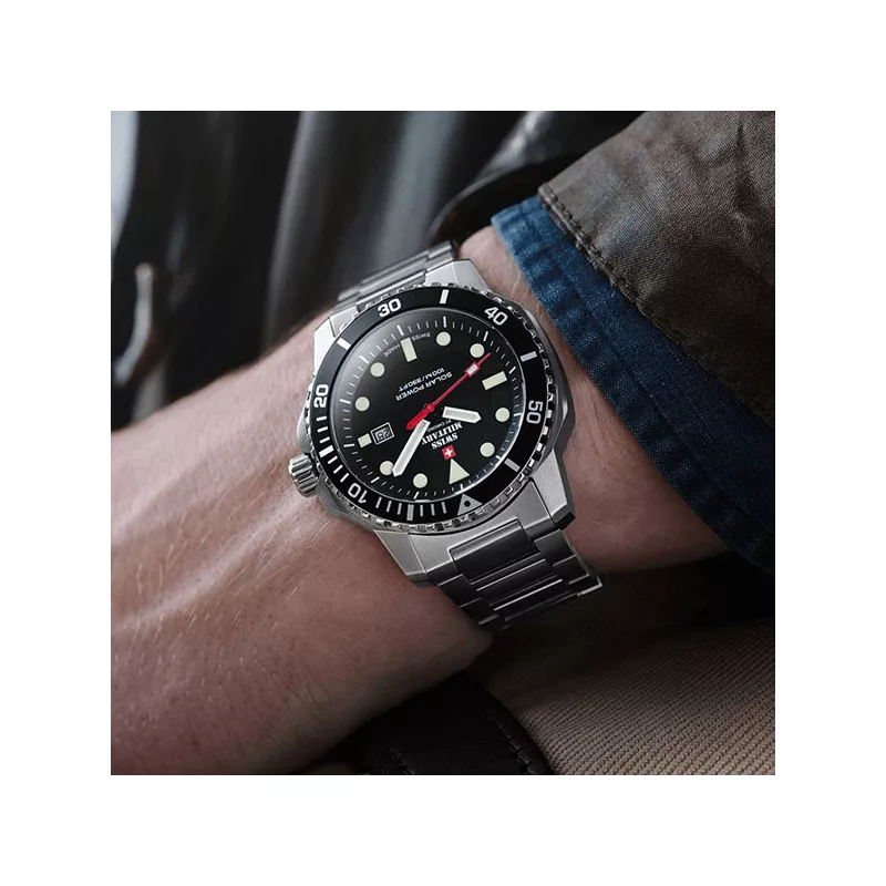 SWISS MILITARY Solar Sportuhr 43 Edelstahl schwarz MB