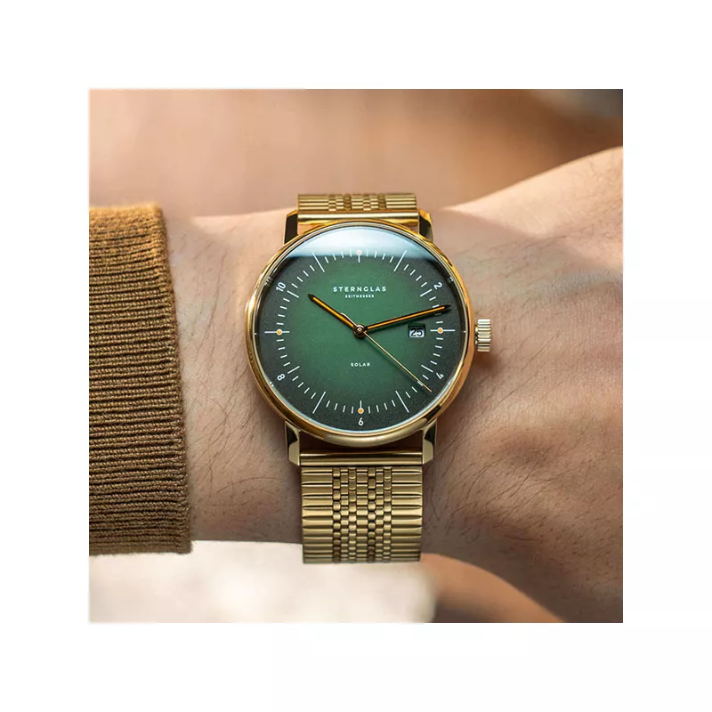 STERNGLAS Naos 38 Solaruhr grün vergoldet Metallband
