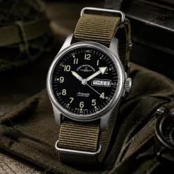 ZENO-WATCH BASEL Pilot Basic Automatik Uhr Tag Datum Navigator Nato