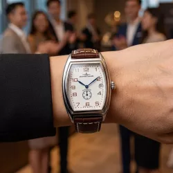 ZENO-WATCH BASEL Tonneau Retro Automatik braun