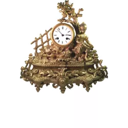 ANTIK mechanische Empire Tischuhr mit Mädchen ca. 1830