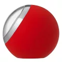 Hier sind ein paar Vorschläge für Bildunterschriften, die weniger als 128 Zeichen haben:\n\n* Edler Design-Wecker in Rot. Modern