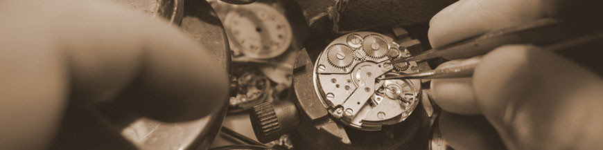 Les montres de poche mécaniques dans de nombreuses variantes